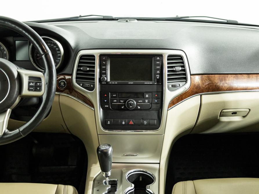 Jeep Grand Cherokee IV (WK2) Санкт-Петербург  - изображение 14
