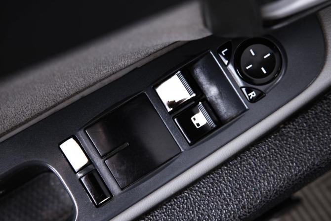 Lada (ВАЗ) Priora I с пробегом 2011 года, цена 329 000 рублей, 264000 км, хэтчбек, Автокод Объявления