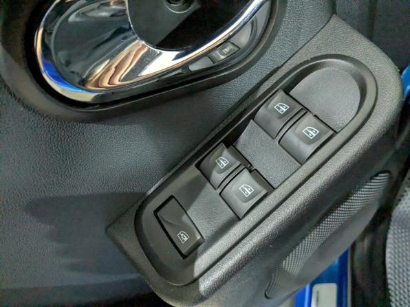 Lada (ВАЗ) Largus I Рестайлинг с пробегом 2021 года, цена 1 325 000 рублей, 79069 км, универсал, Автокод Объявления