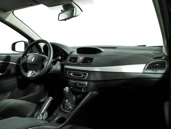 Renault Megane III с пробегом 2011 года, цена 579 585 рублей, 260930 км, хэтчбек, Автокод Объявления
