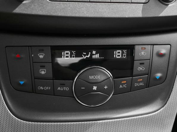 Nissan Sentra VII (B17) с пробегом 2015 года, цена 1 090 000 рублей, 110406 км, седан, Автокод Объявления