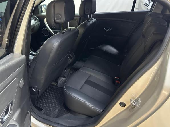 Renault Megane III Рестайлинг с пробегом 2012 года, цена 520 000 рублей, 233000 км, хэтчбек, Автокод Объявления
