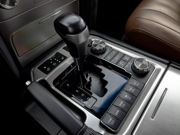 Toyota Land Cruiser 200 Series Рестайлинг 2 с пробегом 2020 года, цена 8 700 000 рублей, 91955 км, внедорожник, Автокод Объявления
