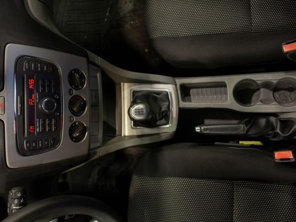 Ford Focus II Рестайлинг с пробегом 2010 года, цена 645 000 рублей, 174331 км, хэтчбек, Автокод Объявления
