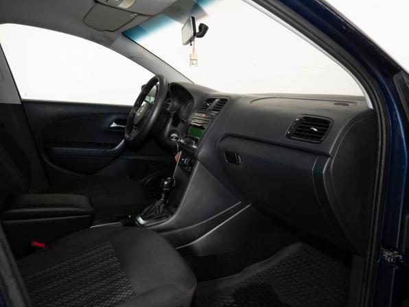 Volkswagen Polo V Рестайлинг с пробегом 2016 года, цена 770 000 рублей, 178000 км, седан, Автокод Объявления