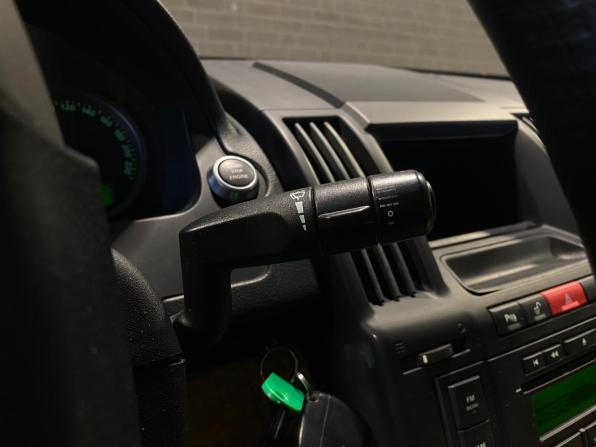 Land Rover Freelander II с пробегом 2007 года, цена 930 000 рублей, 299208 км, внедорожник, Автокод Объявления
