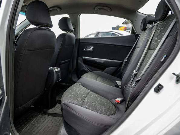 Kia Rio III Рестайлинг с пробегом 2015 года, цена 1 138 000 рублей, 100411 км, седан, Автокод Объявления