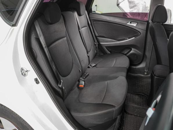 Hyundai Solaris I Рестайлинг с пробегом 2015 года, цена 969 000 рублей, 85142 км, седан, Автокод Объявления