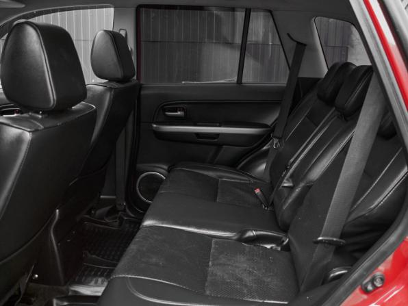 Suzuki Grand Vitara II Рестайлинг с пробегом 2011 года, цена 1 300 000 рублей, 237618 км, внедорожник, Автокод Объявления