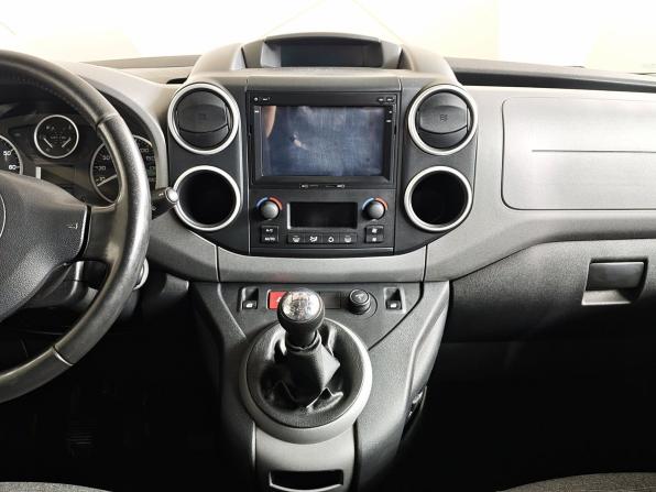 Citroen Berlingo II Рестайлинг 2 с пробегом 2016 года, цена 985 000 рублей, 163952 км, компактвэн, Автокод Объявления