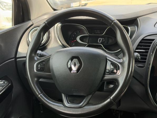 Renault Kaptur I с пробегом 2018 года, цена 1 340 000 рублей, 121700 км, внедорожник, Автокод Объявления
