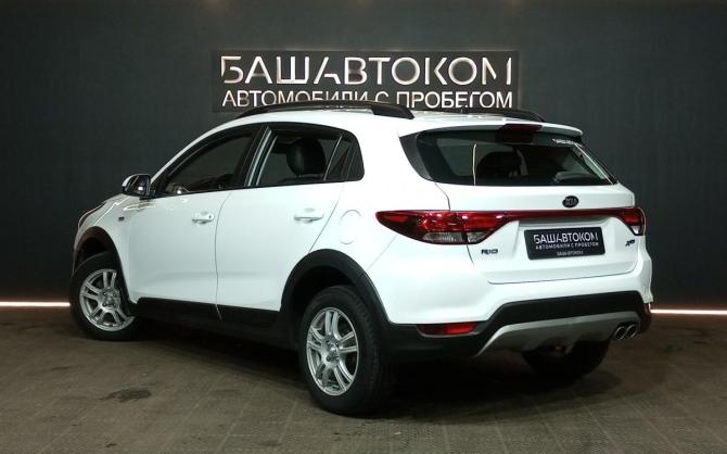 Kia Rio IV с пробегом 2020 года, цена 1 550 000 рублей, 98365 км, хэтчбек, Автокод Объявления