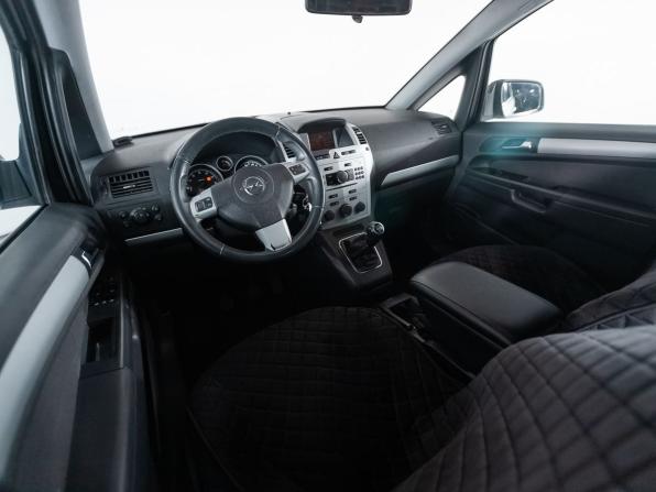 Opel Zafira B Рестайлинг с пробегом 2013 года, цена 790 000 рублей, 183565 км, компактвэн, Автокод Объявления