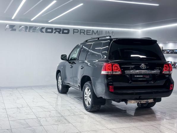 Toyota Land Cruiser 200 Series с пробегом 2008 года, цена 2 999 000 рублей, 204000 км, внедорожник, Автокод Объявления