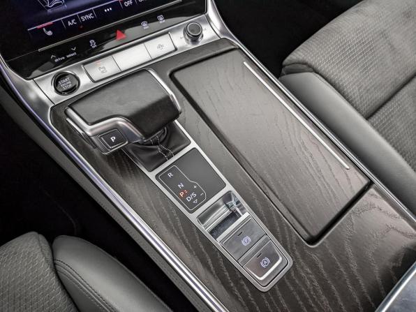 Audi A6 V (C8) с пробегом 2021 года, цена 4 530 000 рублей, 61659 км, седан, Автокод Объявления