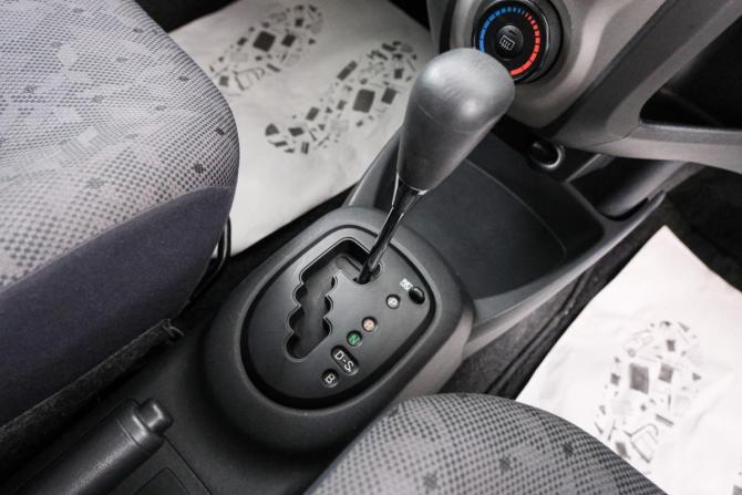 Toyota Vitz II (XP90) с пробегом 2008 года, цена 599 000 рублей, 179623 км, хэтчбек, Автокод Объявления