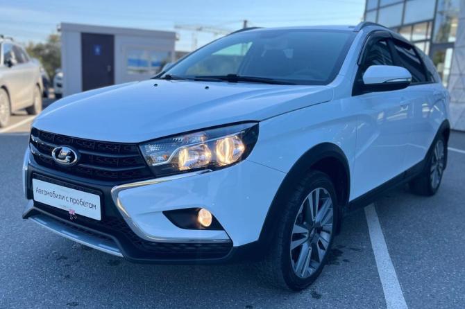 Lada (ВАЗ) Vesta I с пробегом 2018 года, цена 966 000 рублей, 68165 км, универсал, Автокод Объявления