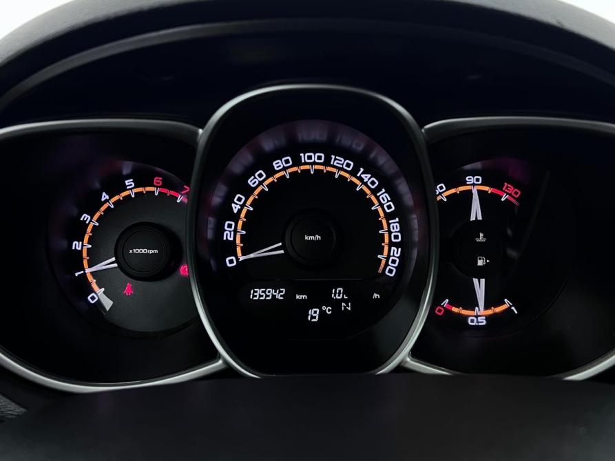 Lada (ВАЗ) Vesta I Ростов-на-Дону  - изображение 12