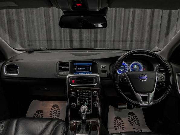 Volvo V60 I с пробегом 2013 года, цена 1 100 000 рублей, 77000 км, универсал, Автокод Объявления