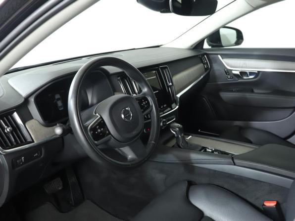 Volvo S90 II Рестайлинг с пробегом 2021 года, цена 3 599 000 рублей, 83400 км, седан, Автокод Объявления