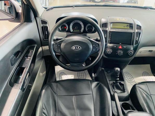 Kia Ceed I с пробегом 2009 года, цена 480 000 рублей, 361000 км, хэтчбек, Автокод Объявления