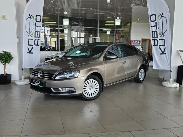 Volkswagen Passat B7 с пробегом 2011 года, цена 979 000 рублей, 254000 км, седан, Автокод Объявления
