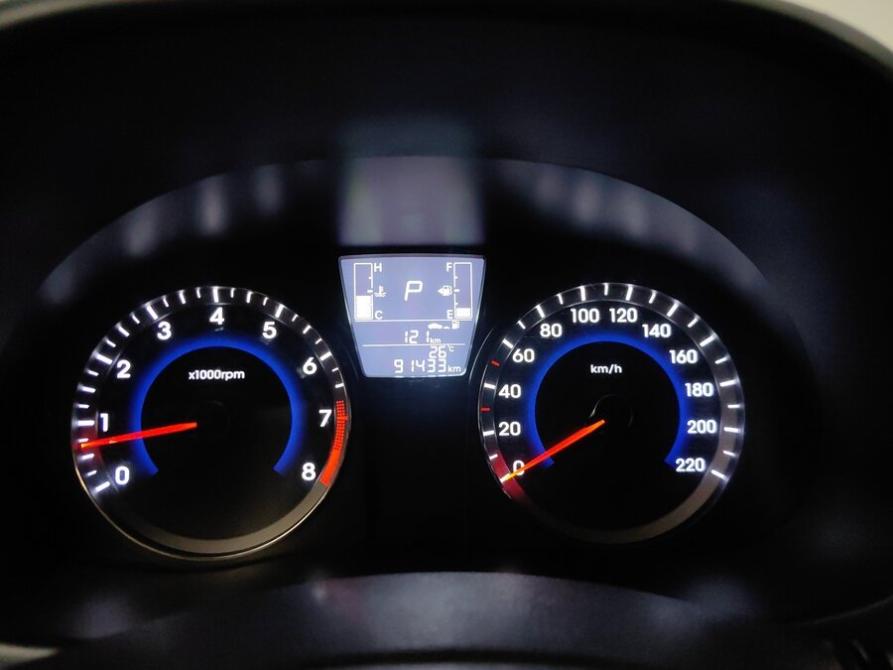 Hyundai Solaris I Рестайлинг Подольск  - изображение 10