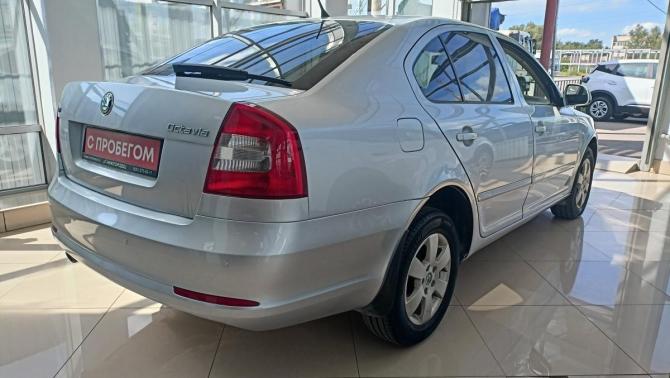 Skoda Octavia II (A5) Рестайлинг с пробегом 2013 года, цена 741 000 рублей, 262000 км, лифтбек, Автокод Объявления