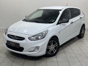 Hyundai Solaris I Курск  - изображение 18