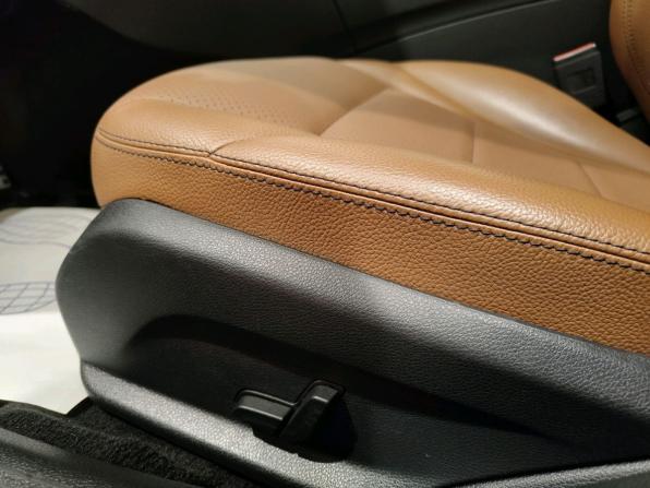 Mercedes-Benz C-Класс IV (W205) Рестайлинг с пробегом 2019 года, цена 2 549 000 рублей, 98430 км, седан, Автокод Объявления