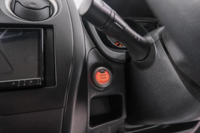 Nissan Note II Рестайлинг с пробегом 2020 года, цена 1 099 000 рублей, 125700 км, хэтчбек, Автокод Объявления