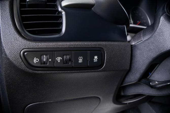 Kia Rio IV с пробегом 2017 года, цена 1 379 000 рублей, 75150 км, седан, Автокод Объявления