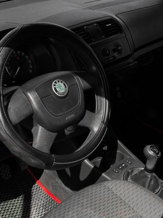 Skoda Fabia II Рестайлинг с пробегом 2010 года, цена 450 000 рублей, 211812 км, хэтчбек, Автокод Объявления