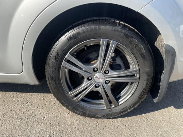 Ford Focus II Рестайлинг с пробегом 2010 года, цена 579 000 рублей, 243621 км, седан, Автокод Объявления