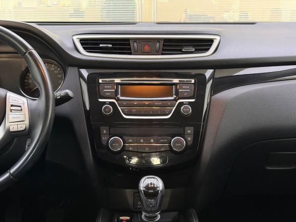 Nissan Qashqai II с пробегом 2014 года, цена 1 055 000 рублей, 199600 км, внедорожник, Автокод Объявления