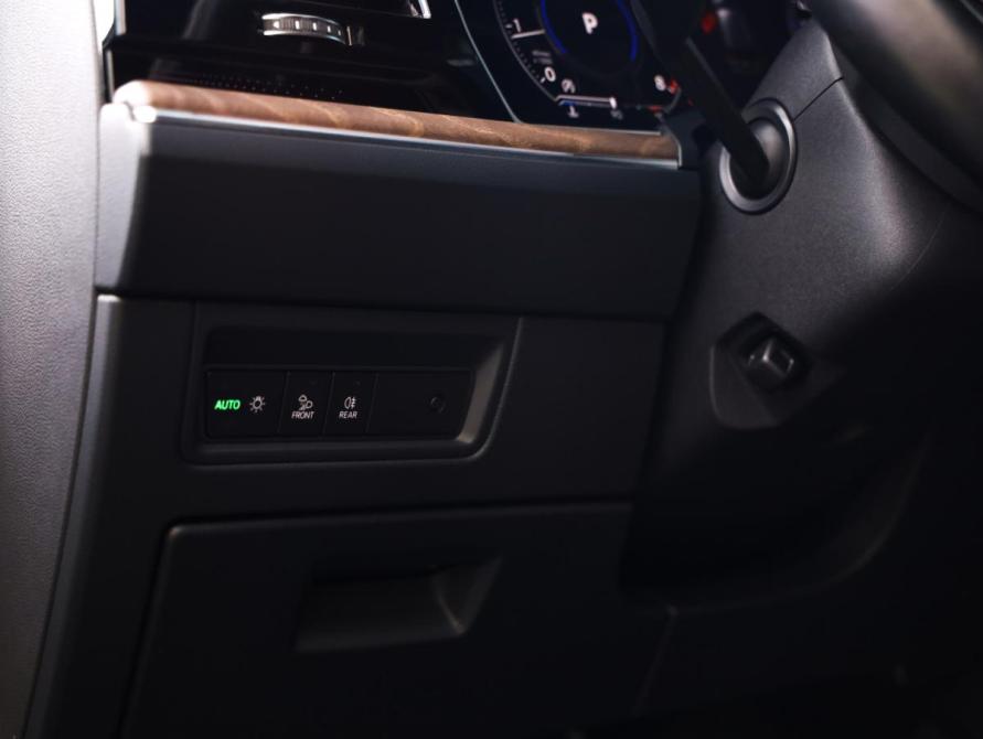 Volkswagen Touareg III Санкт-Петербург  - изображение 22