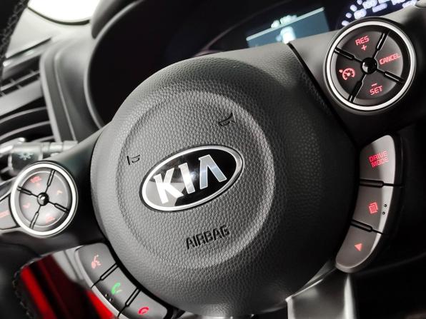 Kia Soul II Рестайлинг с пробегом 2019 года, цена 1 450 000 рублей, 87129 км, хэтчбек, Автокод Объявления