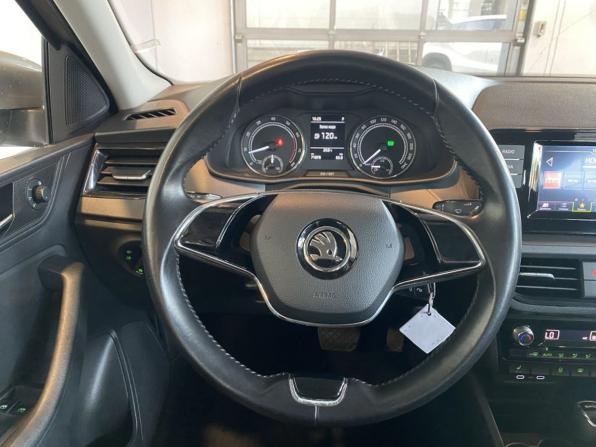 Skoda Rapid II с пробегом 2021 года, цена 1 773 000 рублей, 95836 км, лифтбек, Автокод Объявления