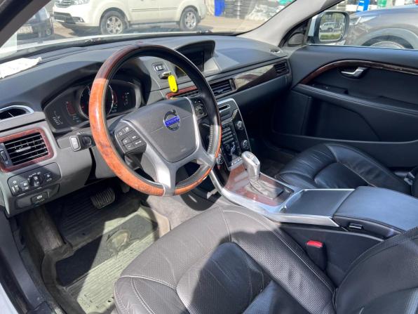 Volvo XC70 II Рестайлинг с пробегом 2013 года, цена 1 549 000 рублей, 169579 км, универсал, Автокод Объявления