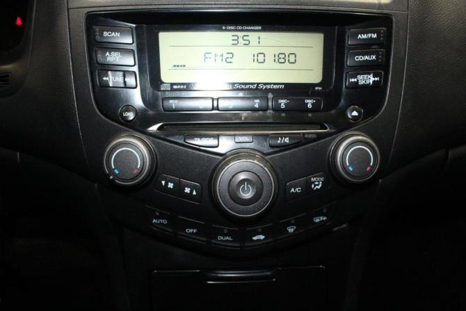 Honda Accord VII Рестайлинг с пробегом 2007 года, цена 730 000 рублей, 427349 км, седан, Автокод Объявления