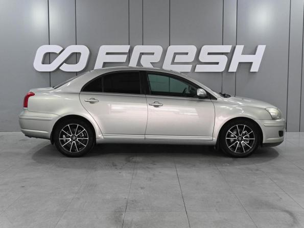 Toyota Avensis II Рестайлинг с пробегом 2006 года, цена 840 000 рублей, 217504 км, седан, Автокод Объявления