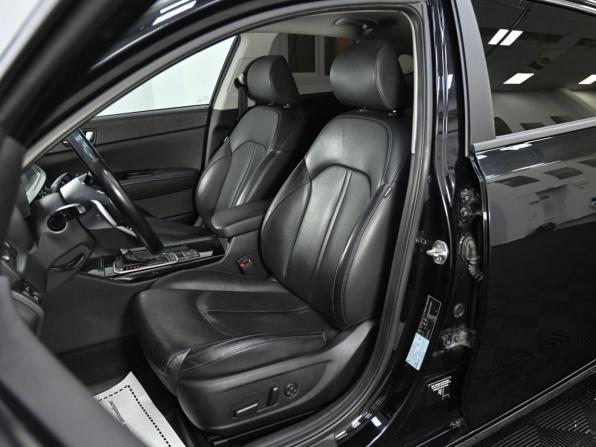 Kia Optima IV Рестайлинг с пробегом 2019 года, цена 1 059 000 рублей, 71189 км, седан, Автокод Объявления