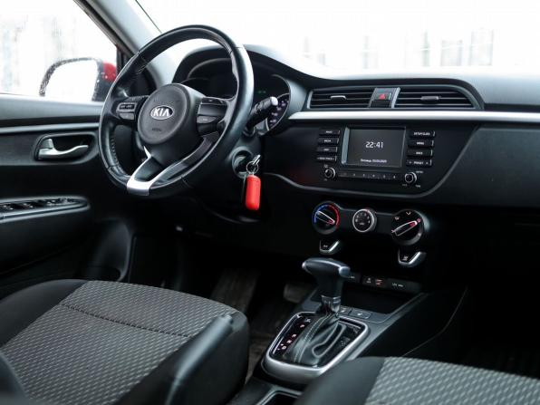 Kia Rio IV с пробегом 2018 года, цена 1 199 000 рублей, 64230 км, седан, Автокод Объявления