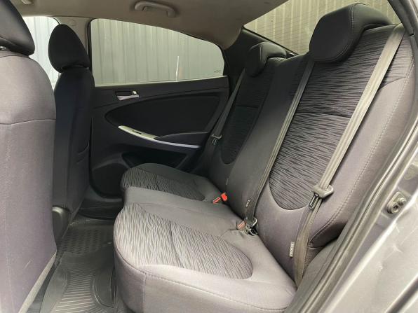 Hyundai Solaris I Рестайлинг с пробегом 2016 года, цена 697 000 рублей, 122000 км, седан, Автокод Объявления