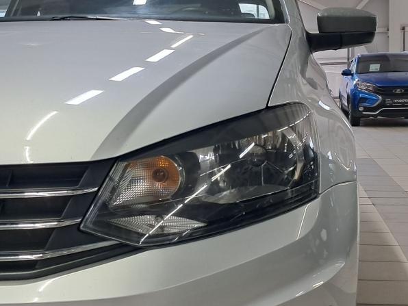 Volkswagen Polo V Рестайлинг с пробегом 2017 года, цена 1 150 000 рублей, 108000 км, седан, Автокод Объявления