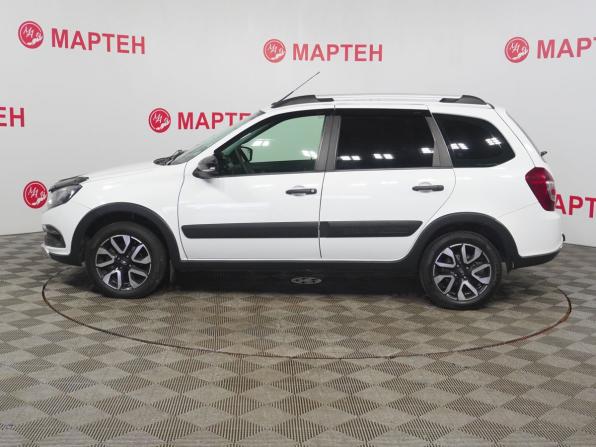 Lada (ВАЗ) Granta I Рестайлинг с пробегом 2023 года, цена 878 000 рублей, 44351 км, универсал, Автокод Объявления