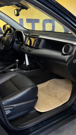 Toyota RAV4 IV (XA40) Рестайлинг с пробегом 2019 года, цена 2 549 000 рублей, 142000 км, внедорожник, Автокод Объявления