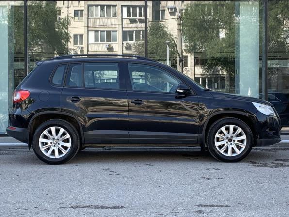 Volkswagen Tiguan I с пробегом 2008 года, цена 600 000 рублей, 260156 км, внедорожник, Автокод Объявления