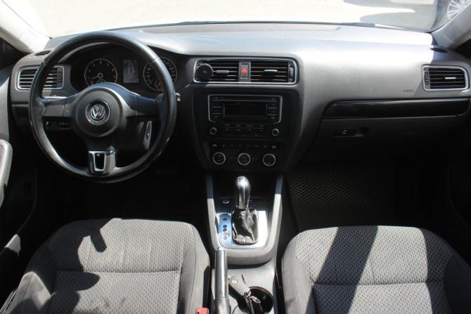 Volkswagen Jetta VI с пробегом 2013 года, цена 1 017 000 рублей, 211515 км, седан, Автокод Объявления