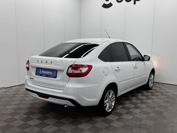 Lada (ВАЗ) Granta I Рестайлинг с пробегом 2024 года, цена 869 000 рублей, 68181 км, лифтбек, Автокод Объявления